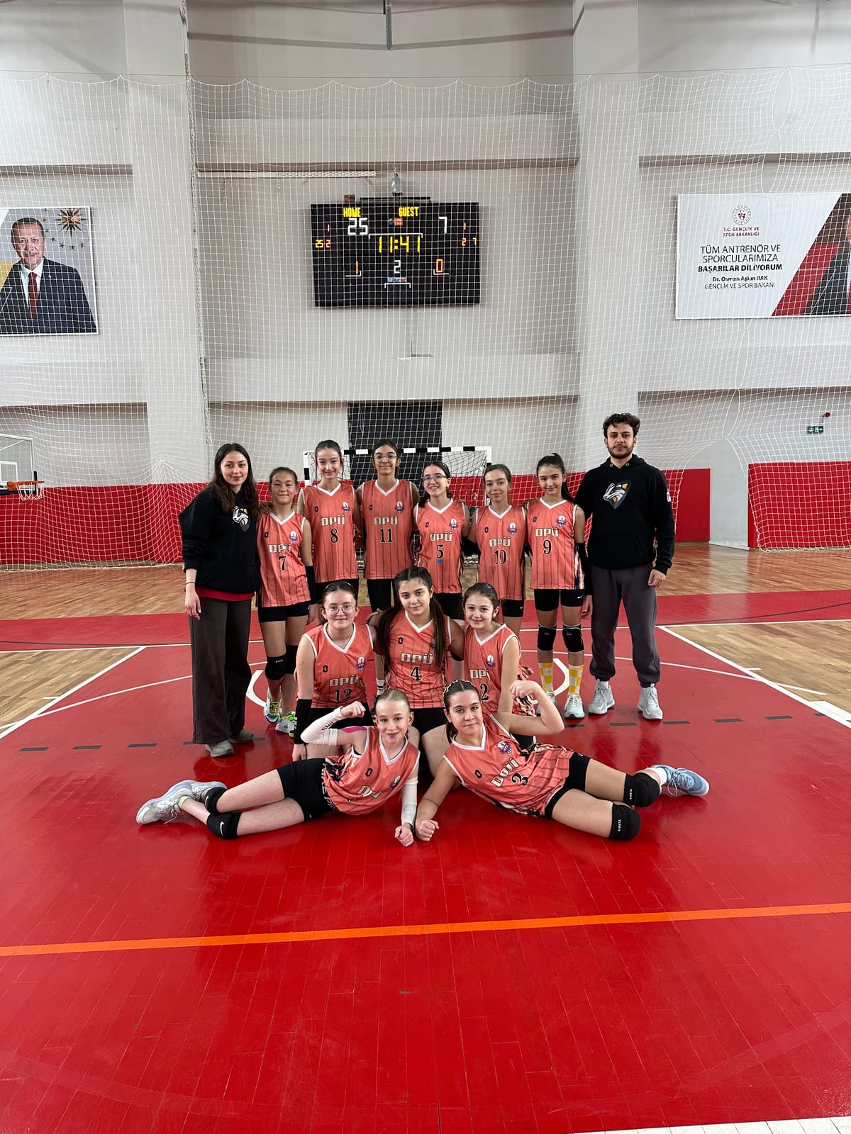 DPÜ Voleybol Grup